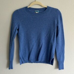 J Crew 100% classic fit cashmere crewneck sweater, size XS, blue